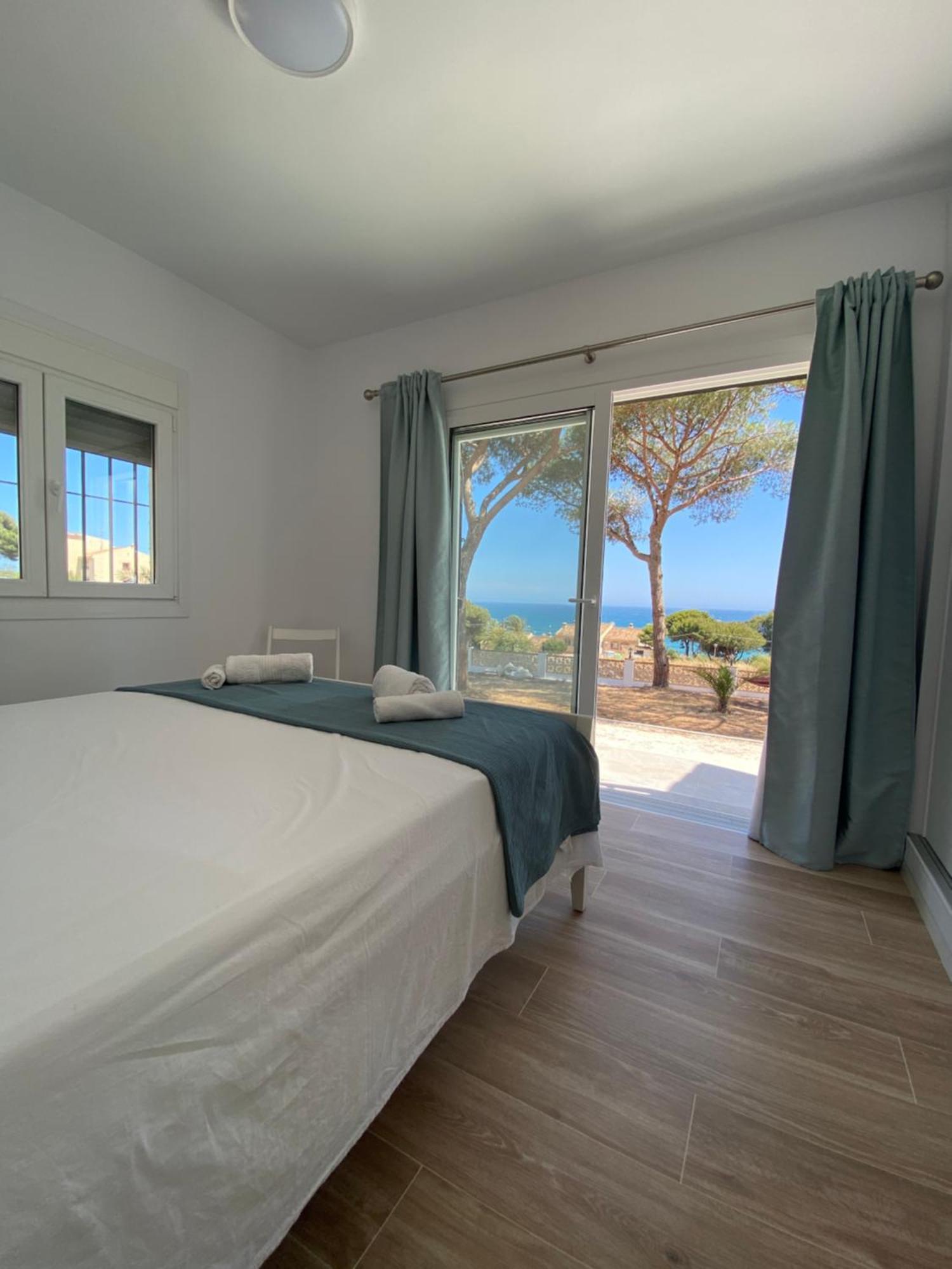 Independent Villa Beach House El Bosque La Cala De Mijas Kültér fotó
