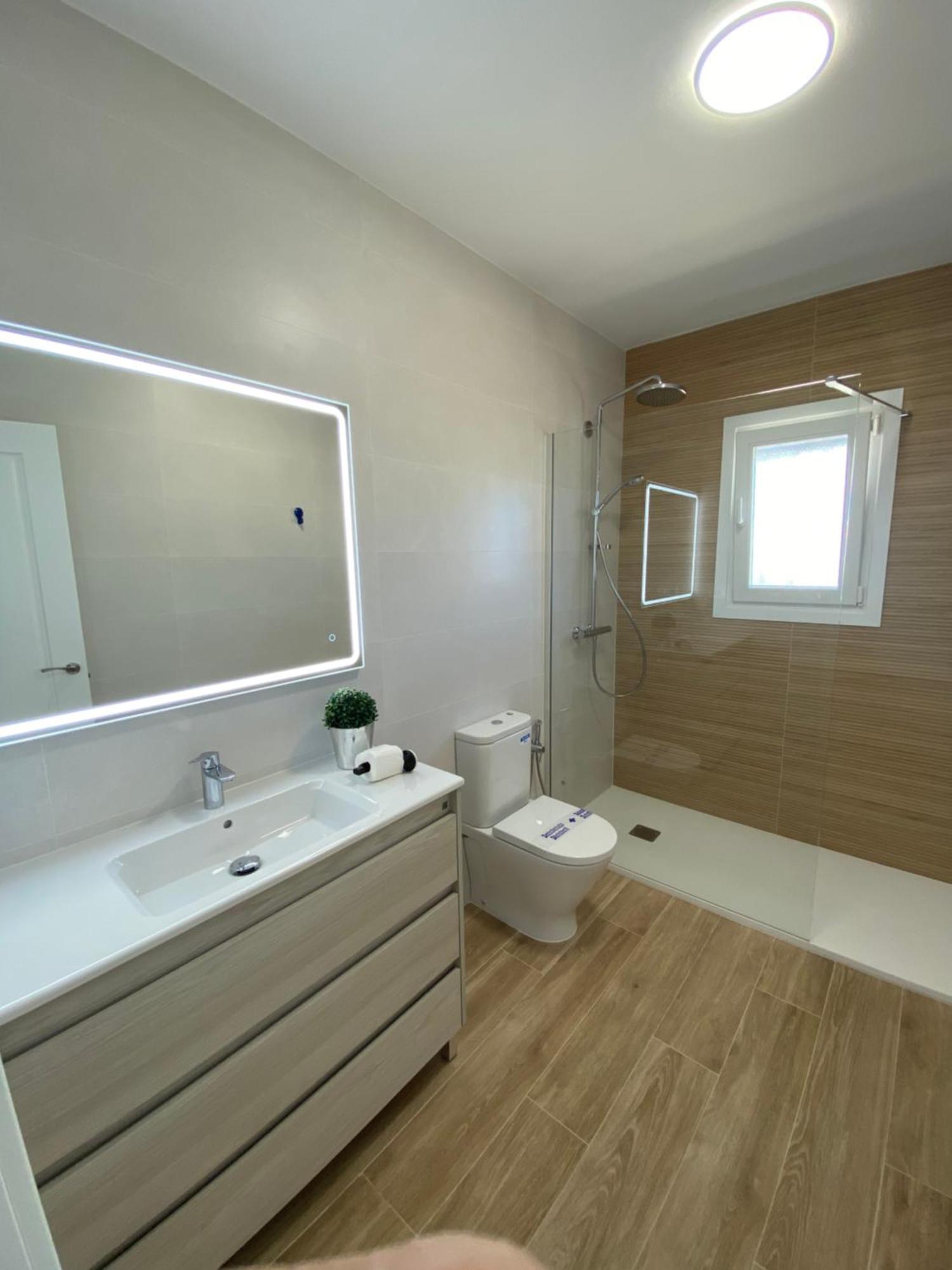 Independent Villa Beach House El Bosque La Cala De Mijas Kültér fotó