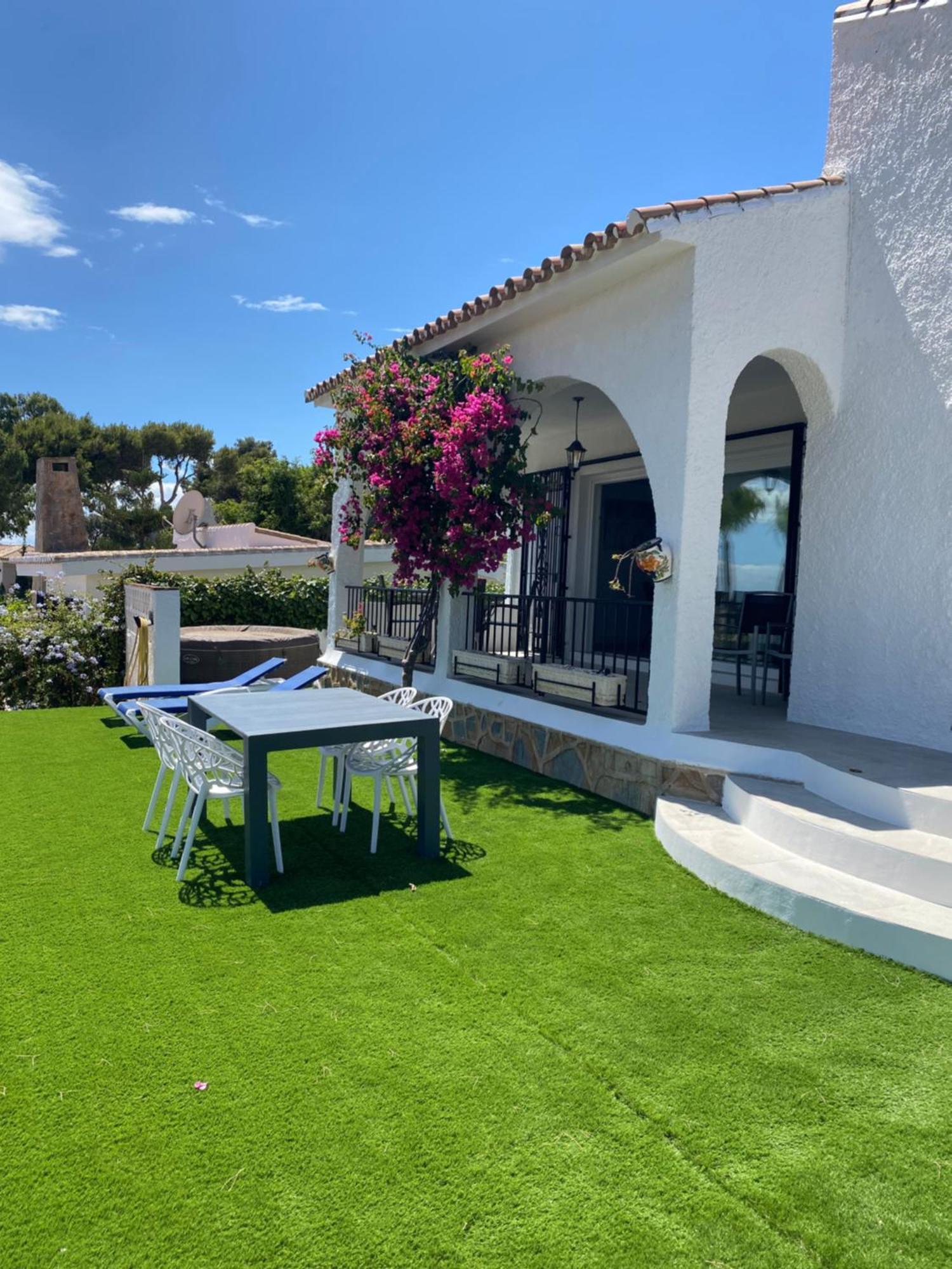 Independent Villa Beach House El Bosque La Cala De Mijas Kültér fotó