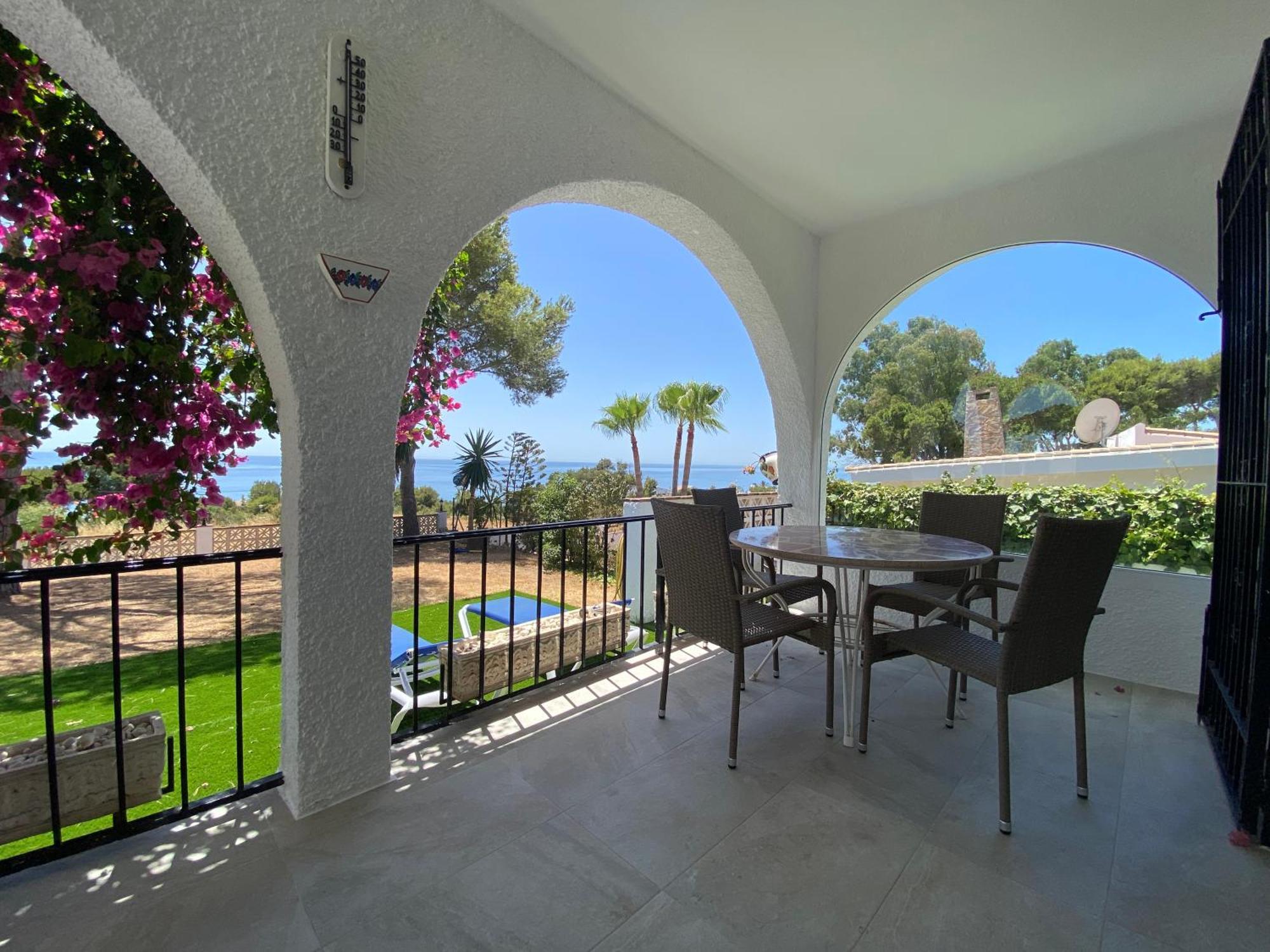 Independent Villa Beach House El Bosque La Cala De Mijas Kültér fotó